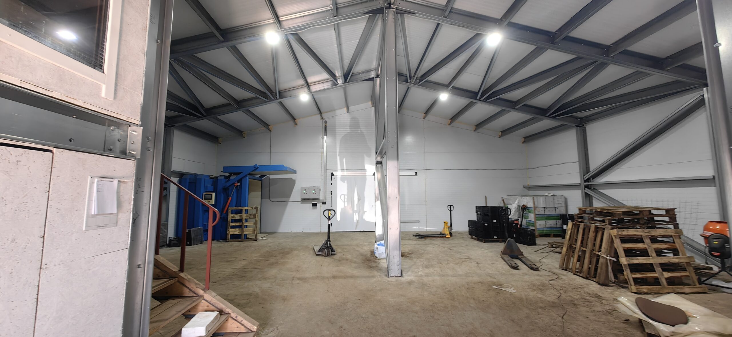 Холодильные склад ЛСТК